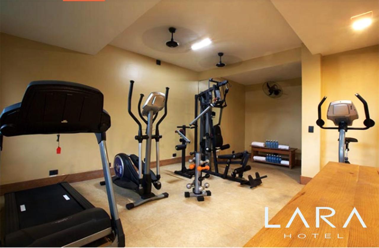 Lara Hotel 阿奎拉兹 外观 照片