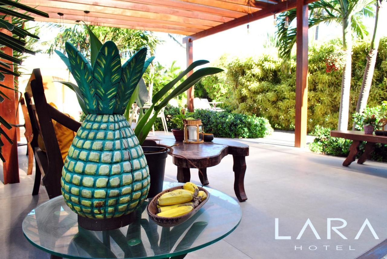 Lara Hotel 阿奎拉兹 外观 照片