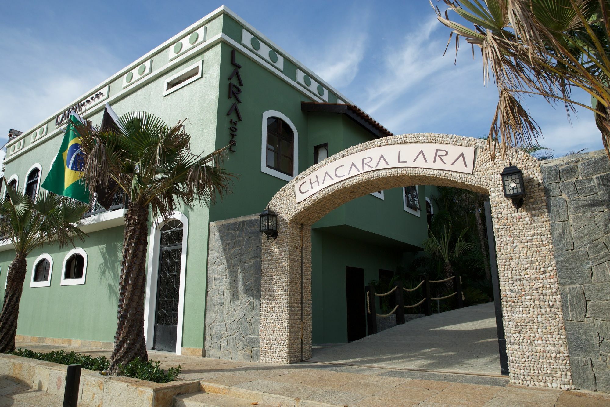 Lara Hotel 阿奎拉兹 外观 照片